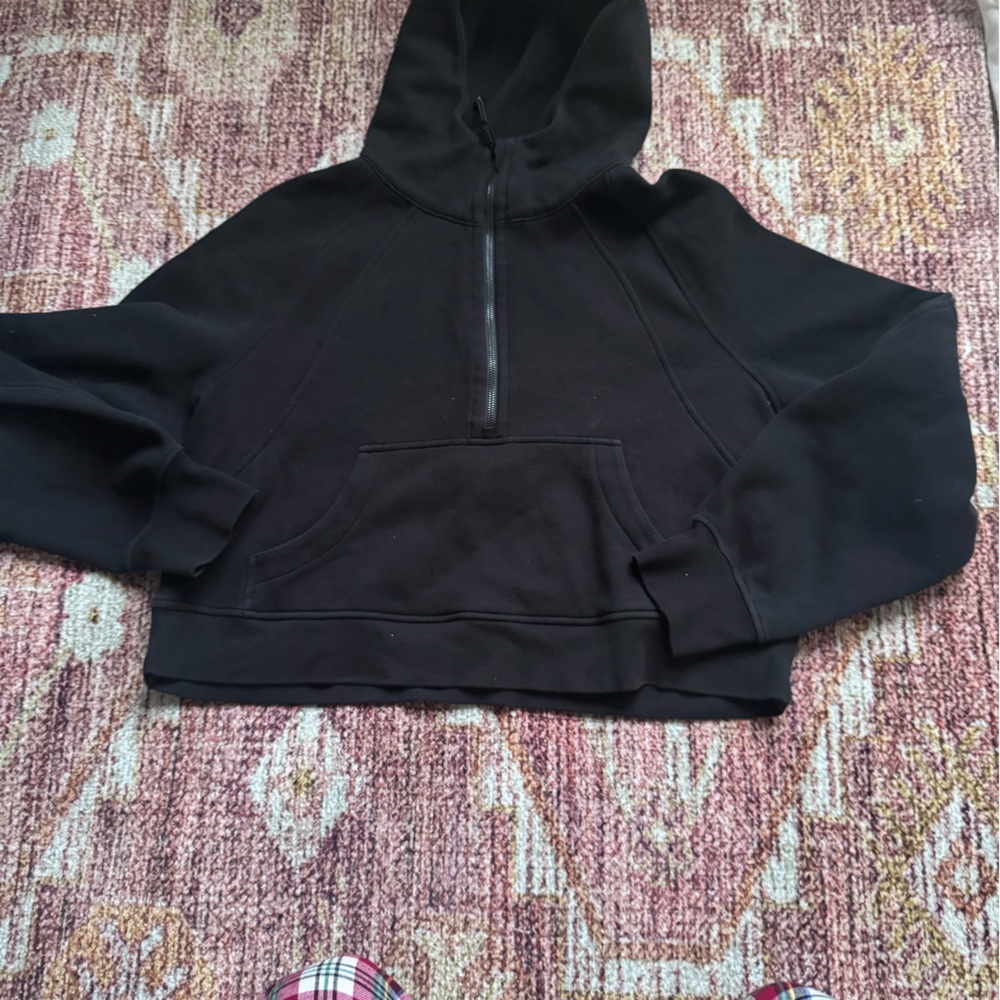 Extra small small Lululemon scuba